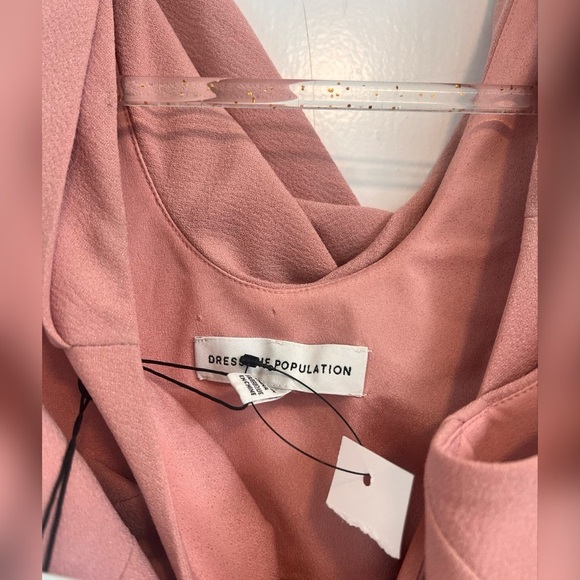 NWT $188 Dress the Population MacKenna Blush Midi
Dress Size M - Picture 4 of 8